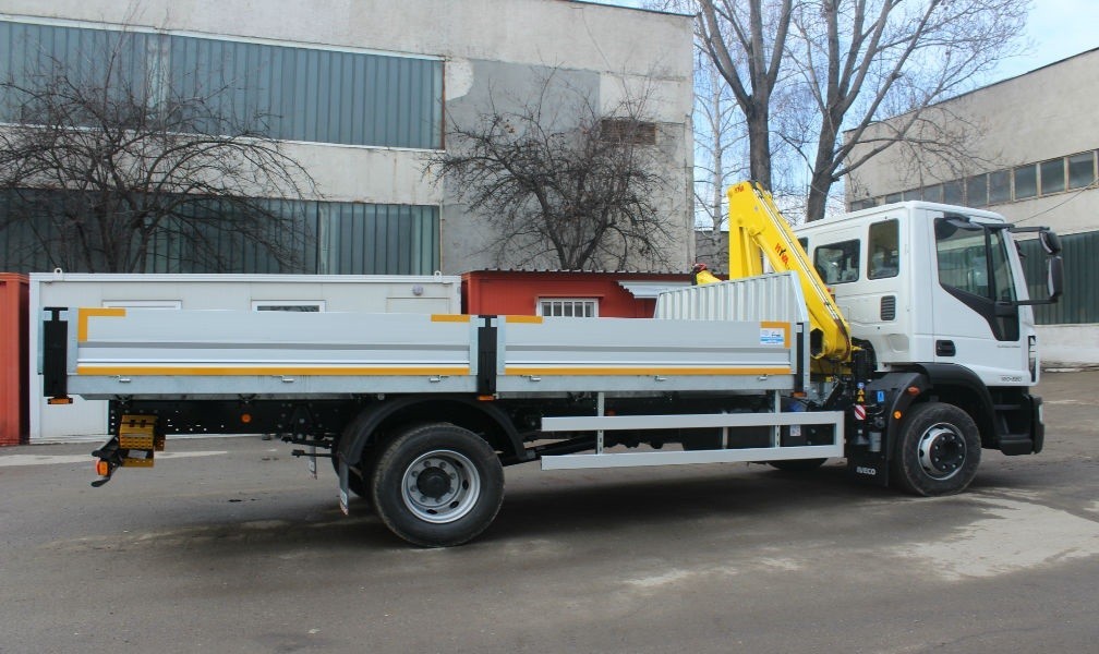 Хегер Бордова платформа IVECO EUROCARGO 171120